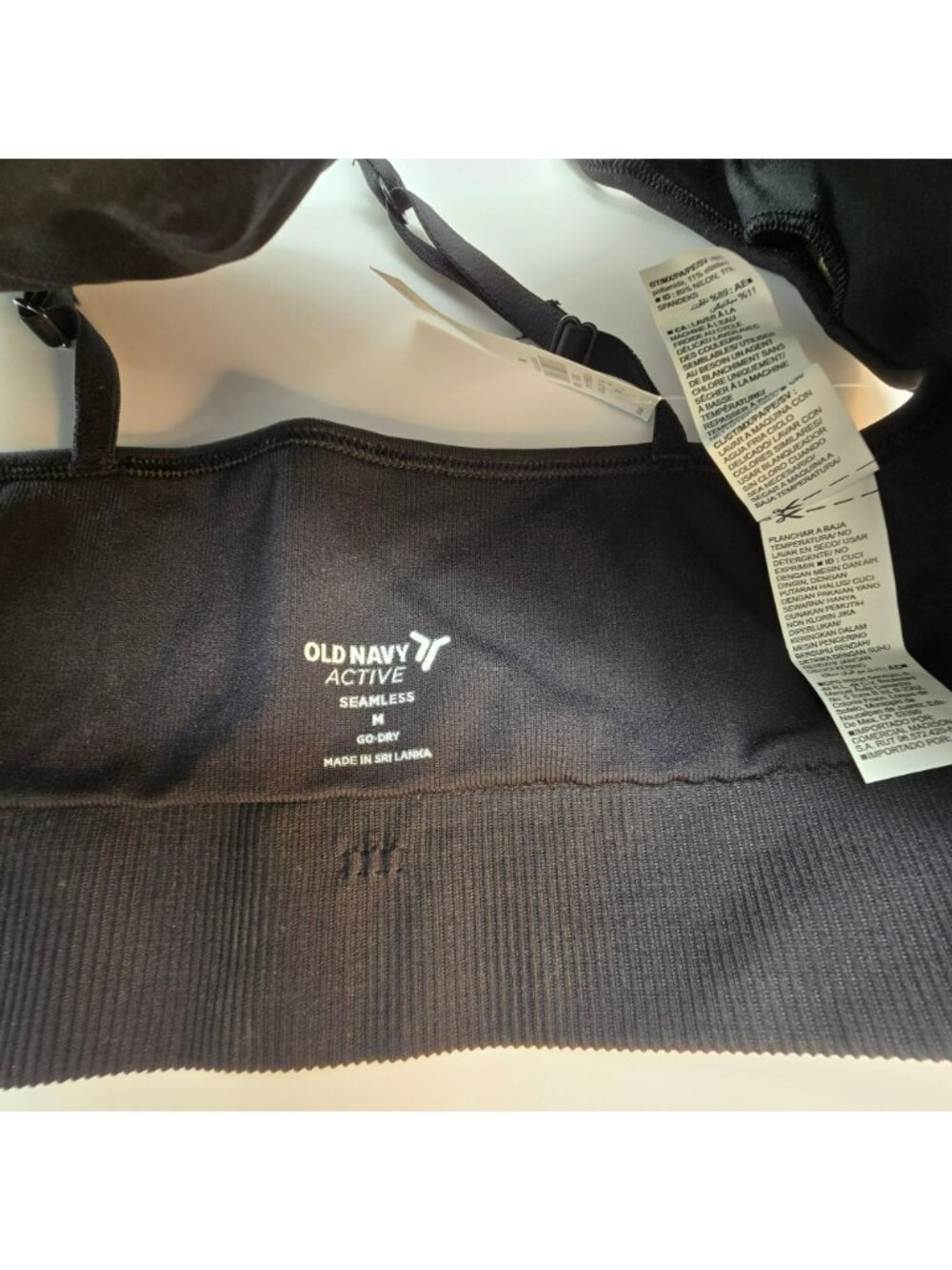 Old Navy Active Womens Black Seamless Sports Bra Adjustable Straps Medium jj4329 - Picture 4 of 5